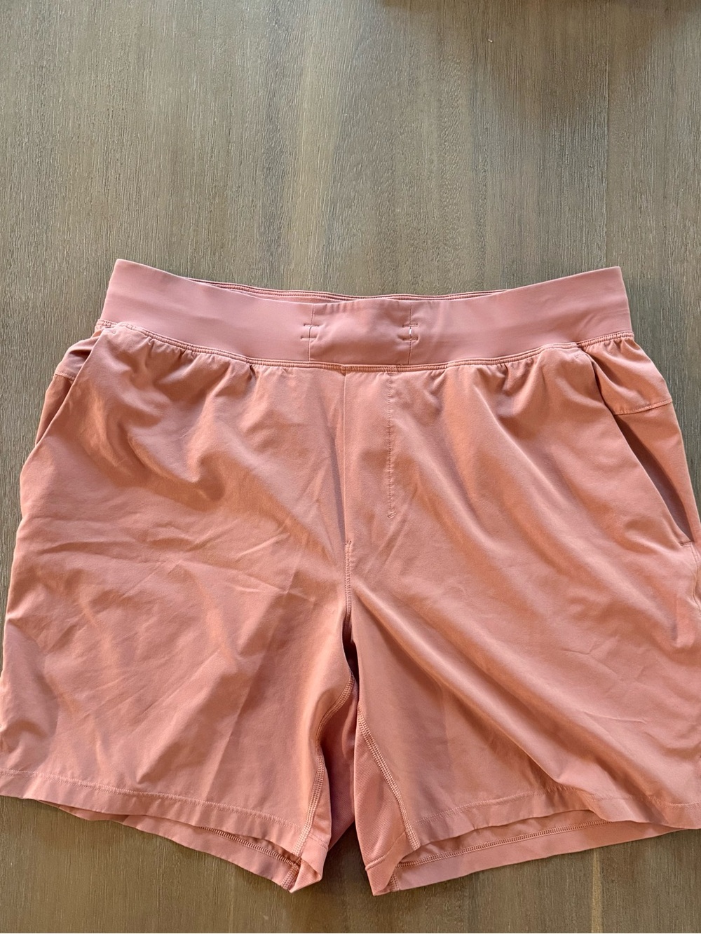 lululemon Men’s Salmon Pink T.H.E. Short 7” Linerless Running Workout Large